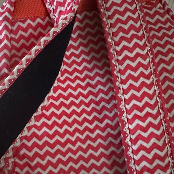 Kipling Seoul Small Backpack red and white zig zag pattern - OS - Picture 3 of 10